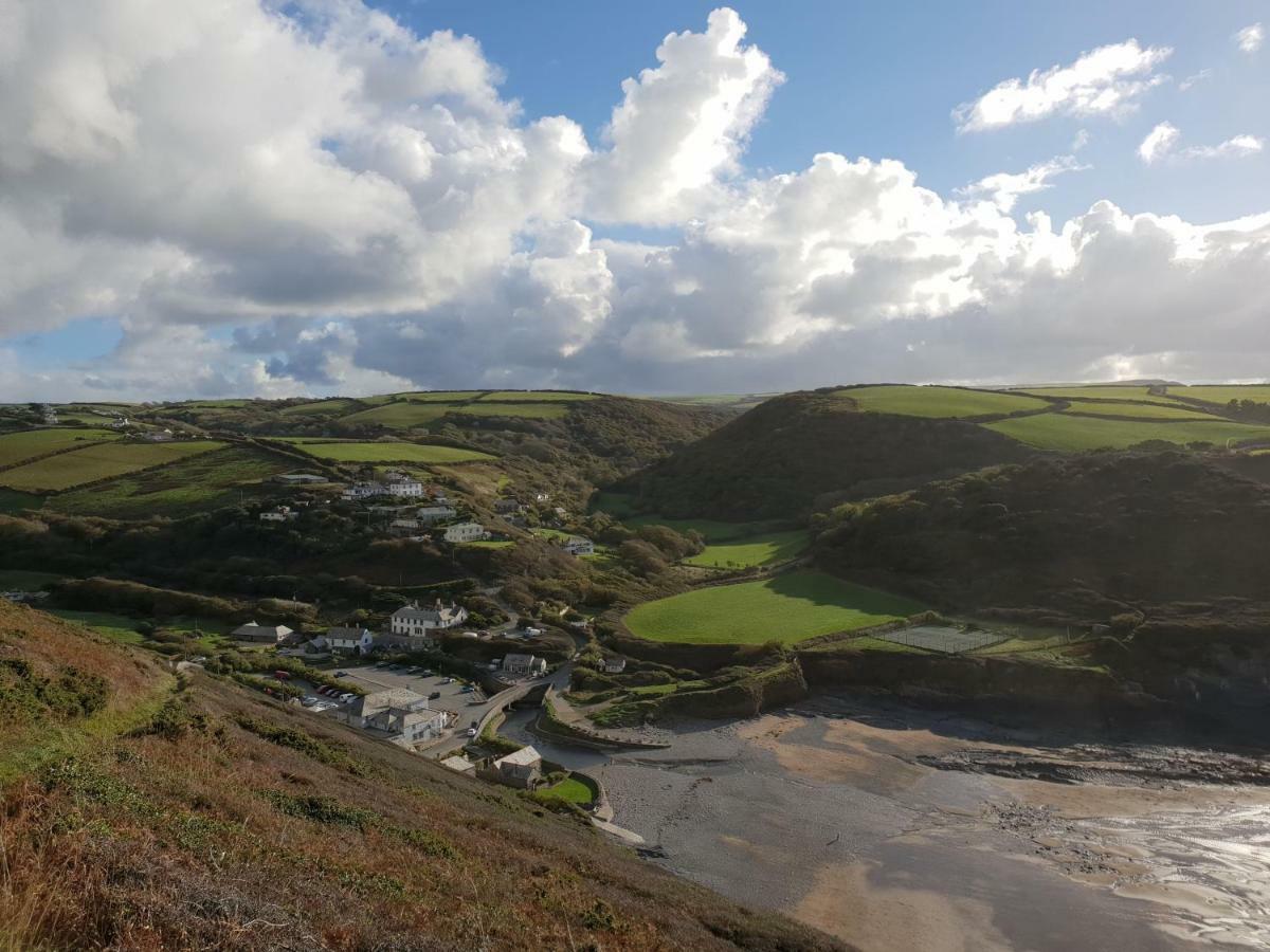 The Hayloft Villa Bude Exterior photo
